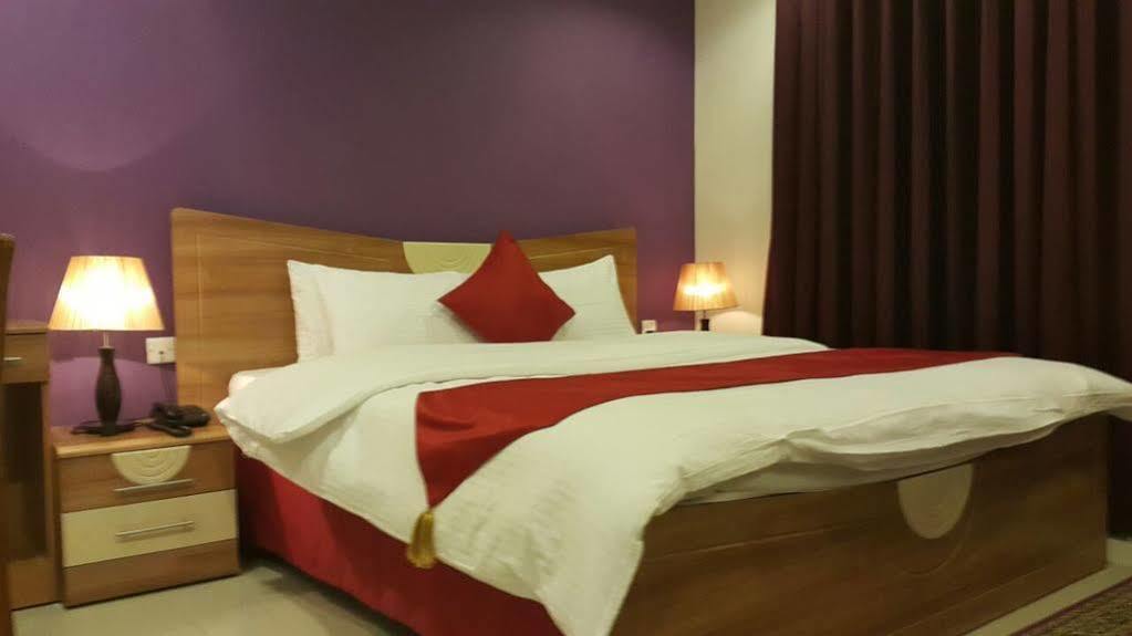 Al Manaf Hotel Suites Маскат Екстериор снимка