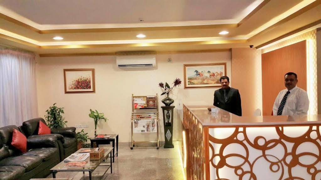 Al Manaf Hotel Suites Маскат Екстериор снимка