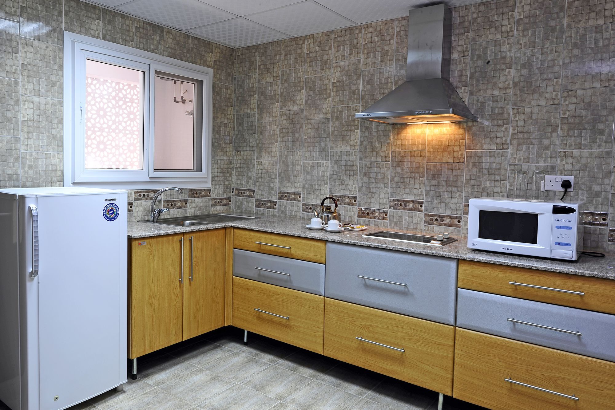 Al Manaf Hotel Suites Маскат Екстериор снимка
